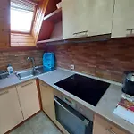 Apartament Aranykagylo Nyaralohaz Badacsonytomaj