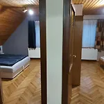 Apartament Aranykagylo Nyaralohaz Badacsonytomaj