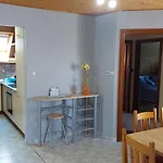 Apartament Aranykagylo Nyaralohaz Badacsonytomaj