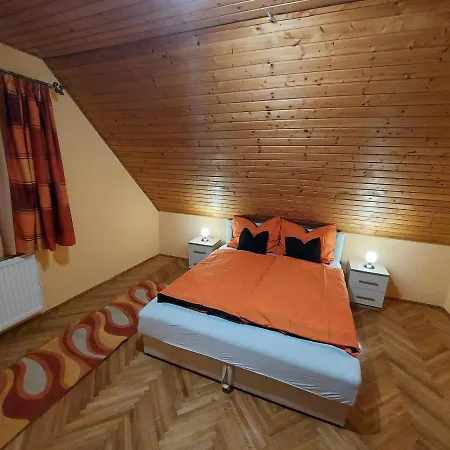 Aranykagylo Nyaralohaz Apartament Badacsonytomaj